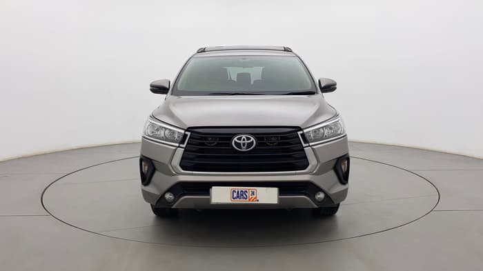 2022 Toyota Innova Crysta 2.4 G 7 STR, Diesel, Manual, 25,043 km, Front