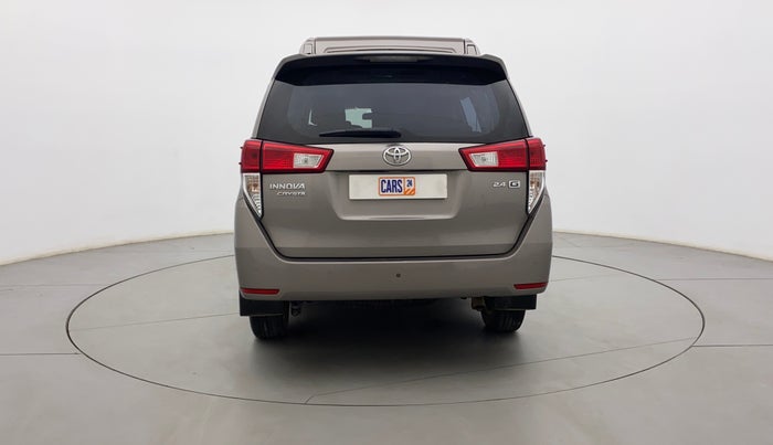 2022 Toyota Innova Crysta 2.4 G 7 STR, Diesel, Manual, 25,043 km, Back/Rear