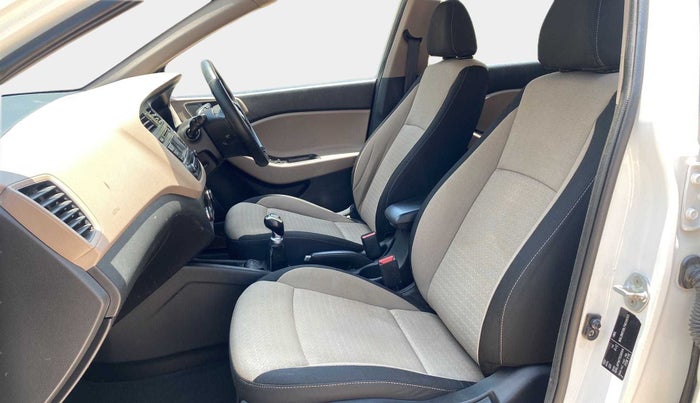 2015 Hyundai Elite i20 ASTA 1.2, Petrol, Manual, 76,052 km, Right Side Front Door Cabin