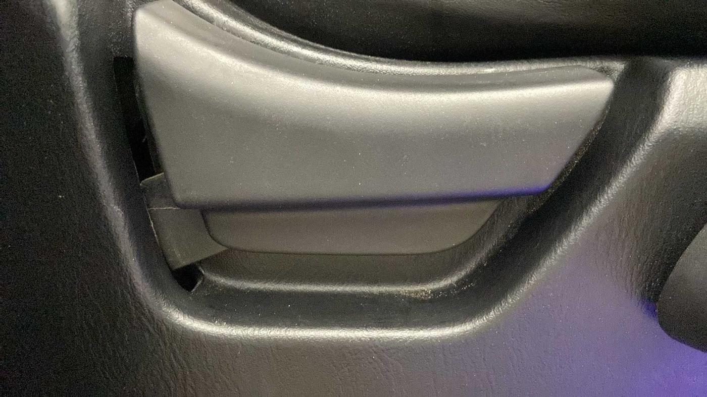 2019 Mahindra Scorpio S9, Diesel, Manual, 41,598 km, Driver Side Adjustment Panel