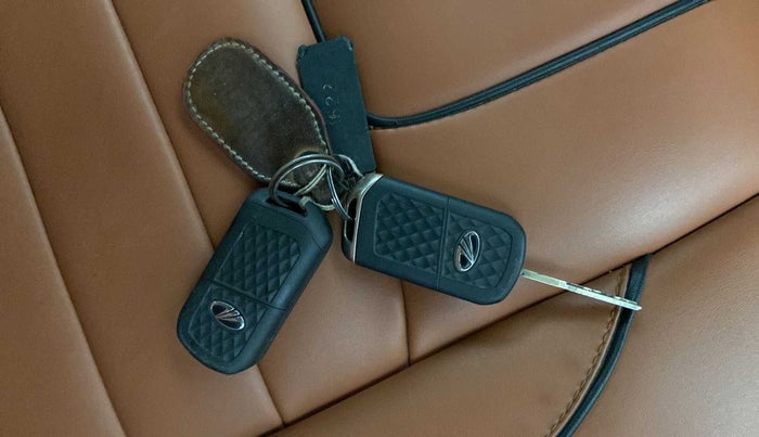 2019 Mahindra Scorpio S9, Diesel, Manual, 41,598 km, Key Close Up