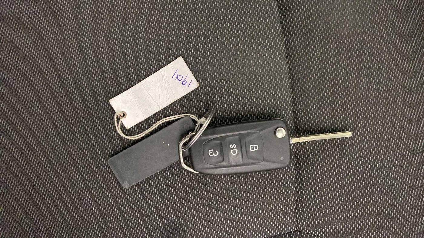 2019 Tata TIGOR XZ PLUS PETROL, Petrol, Manual, 17,225 km, Key Close Up