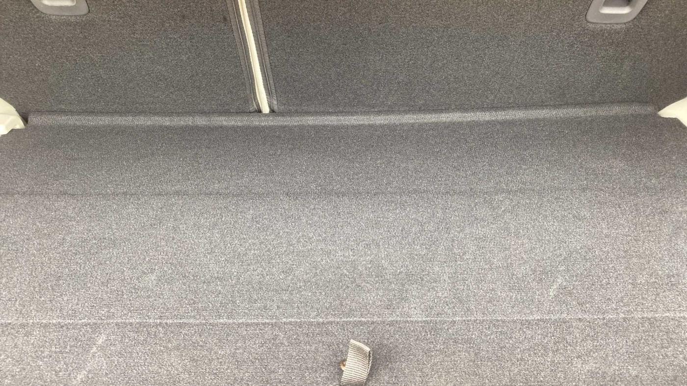 2023 Mahindra XUV300 W8 (O) 1.2 PETROL AMT, Petrol, Automatic, 5,990 km, Boot Inside