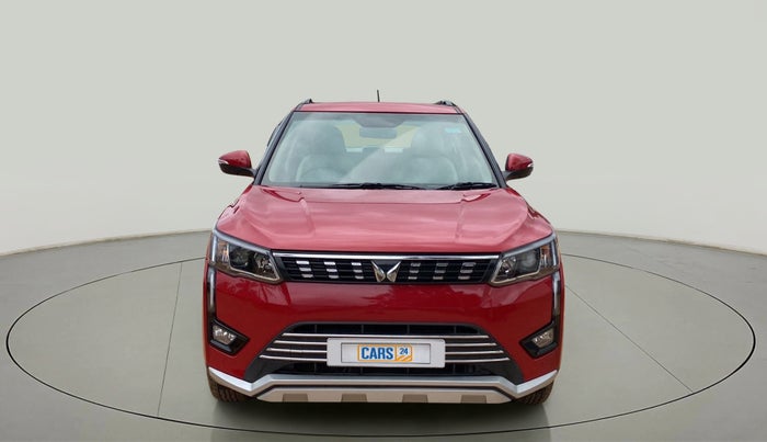 2023 Mahindra XUV300 W8 (O) 1.2 PETROL AMT, Petrol, Automatic, 5,990 km, Front