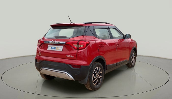 2023 Mahindra XUV300 W8 (O) 1.2 PETROL AMT, Petrol, Automatic, 5,990 km, Right Back Diagonal
