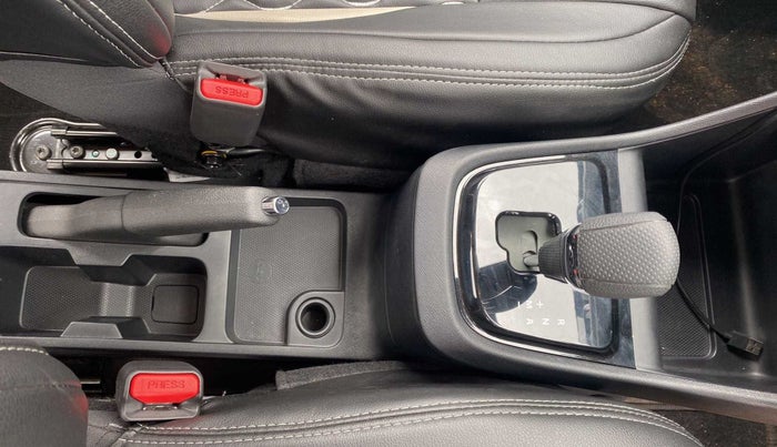 2022 Tata PUNCH ACCOMPLISHED DAZZLE PACK AMT, Petrol, Automatic, 3,572 km, Gear Lever