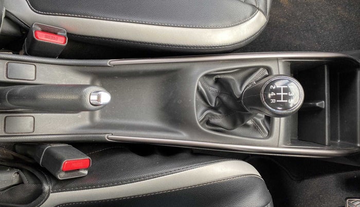 2019 Maruti Baleno ZETA PETROL 1.2, Petrol, Manual, 36,144 km, Gear Lever