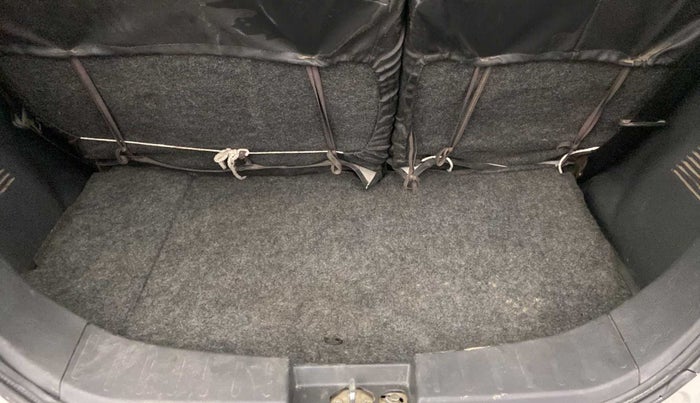 2012 Maruti Wagon R 1.0 LXI, Petrol, Manual, 32,697 km, Boot Inside