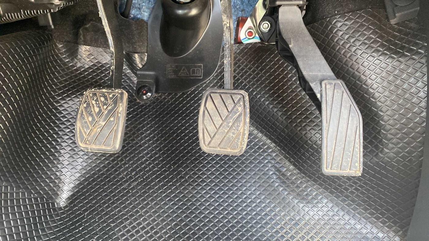 2022 Maruti Alto K10 LXI, Petrol, Manual, 8,233 km, Pedals