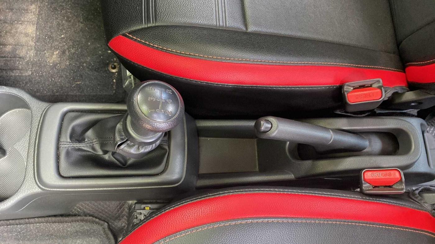2022 Maruti Alto K10 LXI, Petrol, Manual, 8,233 km, Gear Lever