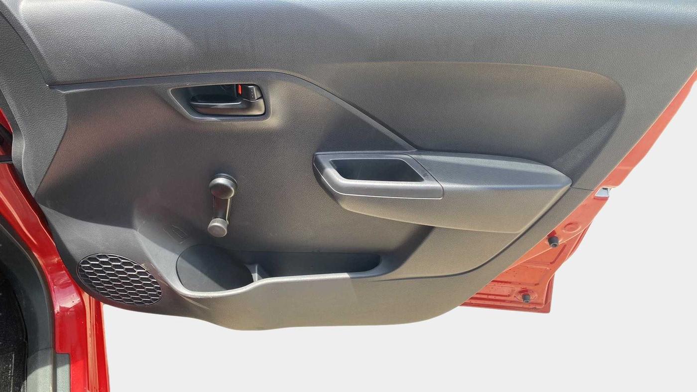 2022 Maruti Alto K10 LXI, Petrol, Manual, 8,233 km, Driver Side Door Panels Control