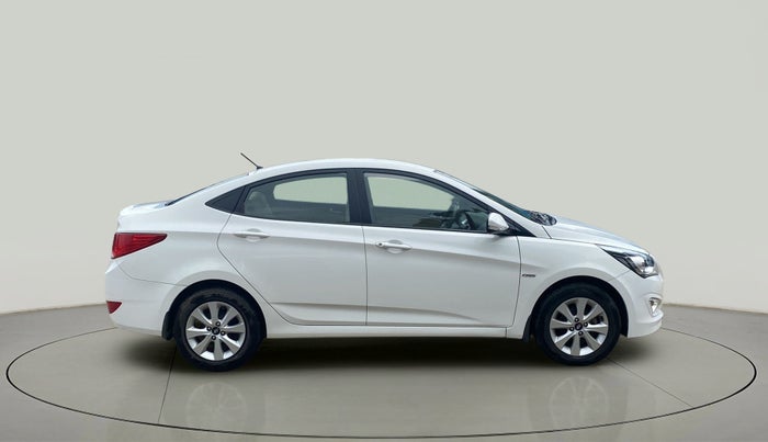 2015 Hyundai Verna FLUIDIC 1.6 CRDI S 4S, Diesel, Manual, 46,680 km, Right Side