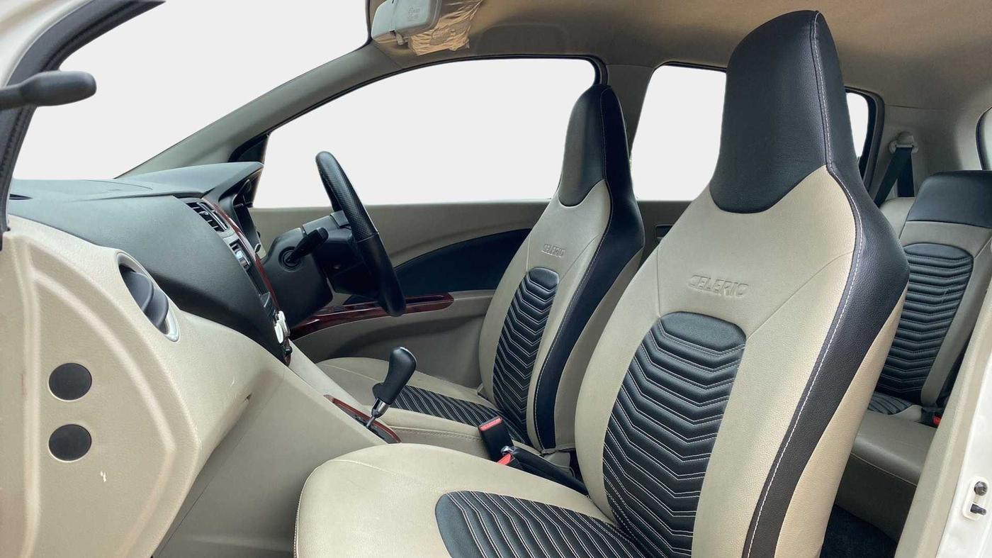 2016 Maruti Celerio VXI AMT (O), Petrol, Automatic, 38,988 km, Right Side Front Door Cabin