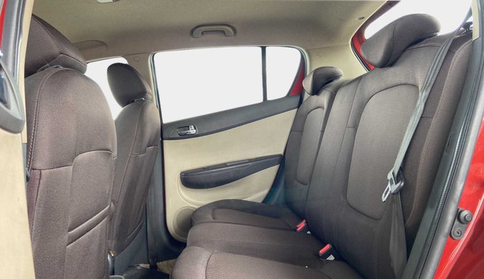 2013 Hyundai i20 ASTA 1.2, Petrol, Manual, 79,957 km, Right Side Rear Door Cabin