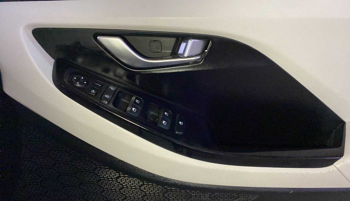 2020 Hyundai Creta SX 1.5 PETROL, Petrol, Manual, 64,212 km, Driver Side Door Panels Control