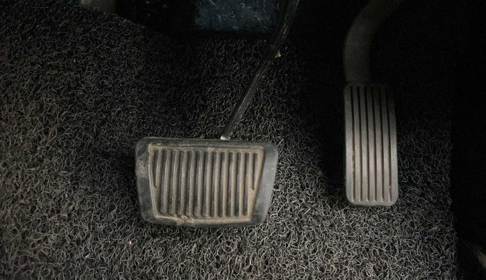 2022 KIA CARENS LUXURY PLUS 1.5 DIESEL AT 6 STR, Diesel, Automatic, 45,296 km, Pedals