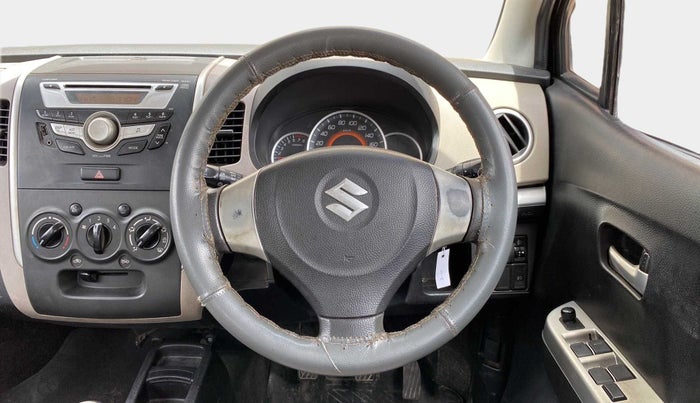 2013 Maruti Wagon R 1.0 VXI, Petrol, Manual, 62,223 km, Steering Wheel Close Up