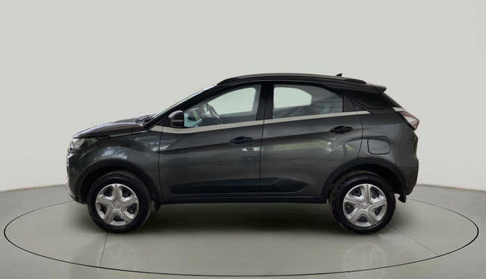 2021 Tata NEXON XM DIESEL, Diesel, Manual, 84,243 km, Left Side