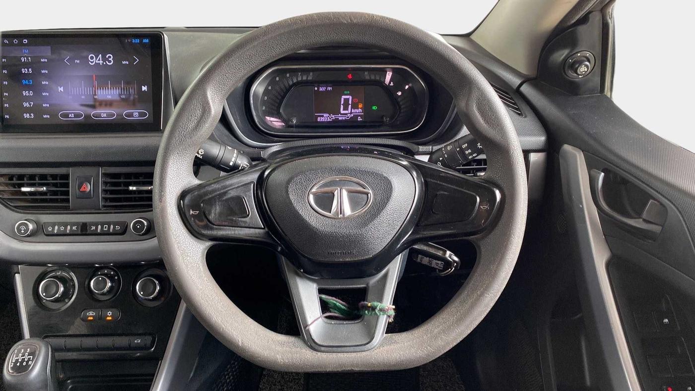 2021 Tata NEXON XM DIESEL, Diesel, Manual, 84,243 km, Steering Wheel Close Up