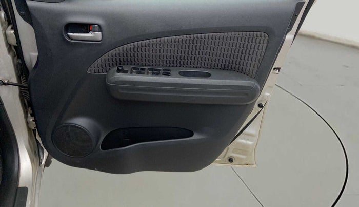 2014 Maruti Ritz ZXI, Petrol, Manual, 64,362 km, Driver Side Door Panels Control