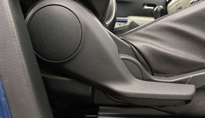 2021 Maruti IGNIS ALPHA 1.2, Petrol, Manual, 30,314 km, Driver Side Adjustment Panel