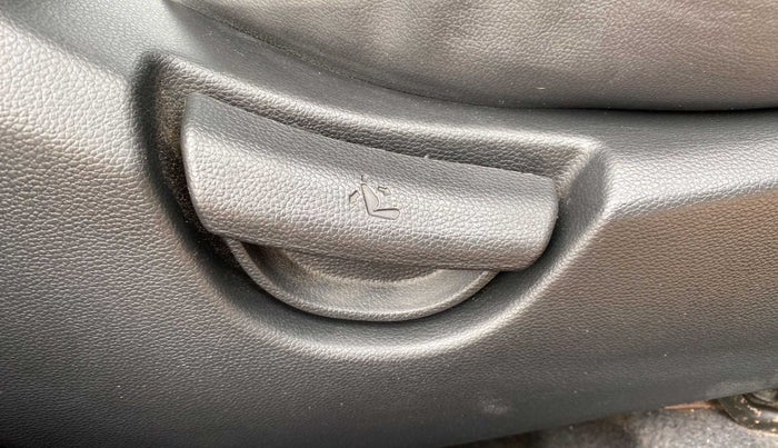 2014 Hyundai Grand i10 ASTA AT 1.2 KAPPA VTVT, Petrol, Automatic, 12,047 km, Driver Side Adjustment Panel