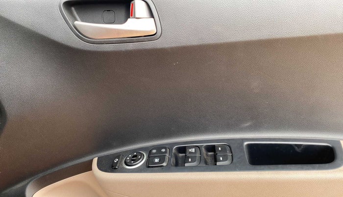 2014 Hyundai Grand i10 ASTA AT 1.2 KAPPA VTVT, Petrol, Automatic, 12,047 km, Driver Side Door Panels Control