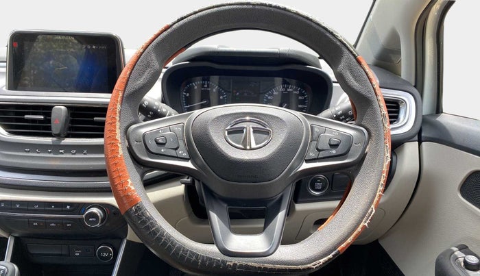 2022 Tata ALTROZ XZ PETROL, Petrol, Manual, 36,608 km, Steering Wheel Close Up