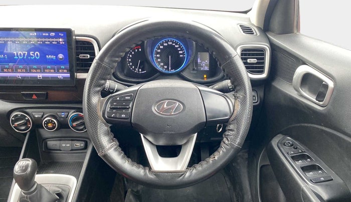 2022 Hyundai VENUE S 1.2, Petrol, Manual, 34,231 km, Steering Wheel Close Up