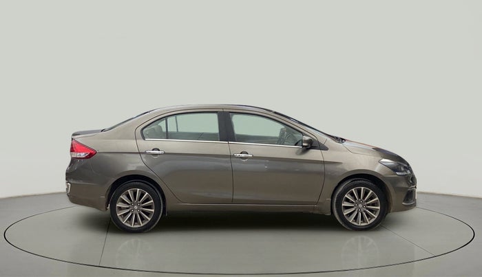 2020 Maruti Ciaz ALPHA 1.5 SHVS PETROL, Petrol, Manual, 42,134 km, Right Side View
