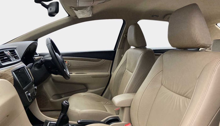 2020 Maruti Ciaz ALPHA 1.5 SHVS PETROL, Petrol, Manual, 42,134 km, Right Side Front Door Cabin