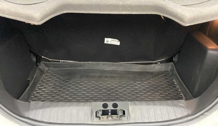 2019 Ford FREESTYLE TITANIUM 1.2 PETROL, Petrol, Manual, 35,429 km, Boot Inside