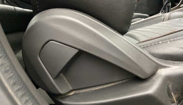 2019 Ford FREESTYLE TITANIUM 1.2 PETROL, Petrol, Manual, 35,429 km, Driver Side Adjustment Panel