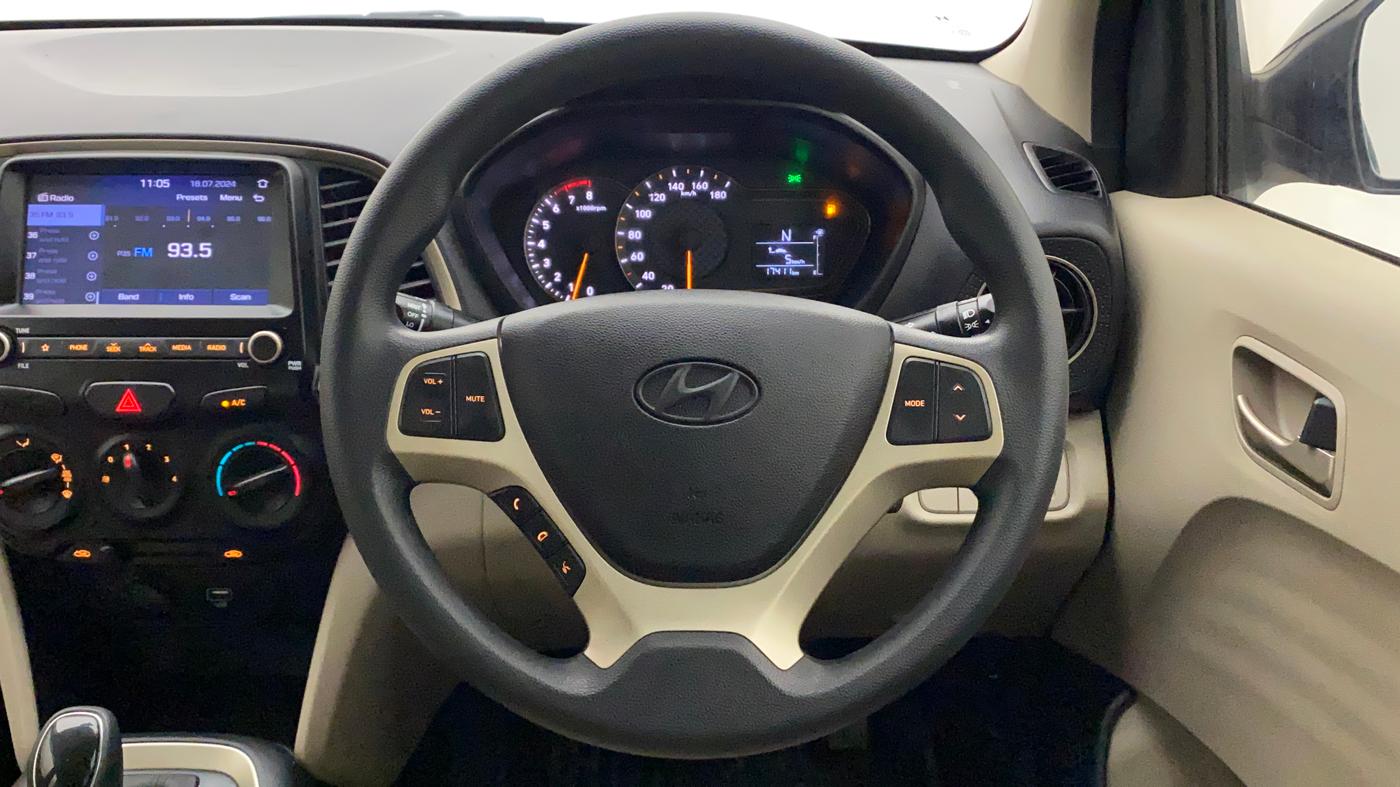 2020 Hyundai NEW SANTRO SPORTZ AMT, Petrol, Automatic, 17,524 km, Steering Wheel Close Up