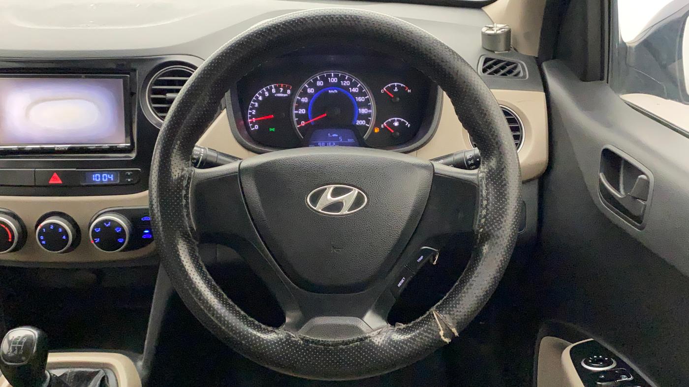 2014 Hyundai Grand i10 MAGNA 1.2 KAPPA VTVT, Petrol, Manual, 98,162 km, Steering Wheel Close Up