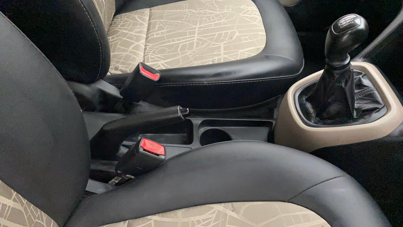 2014 Hyundai Grand i10 MAGNA 1.2 KAPPA VTVT, Petrol, Manual, 98,162 km, Gear Lever