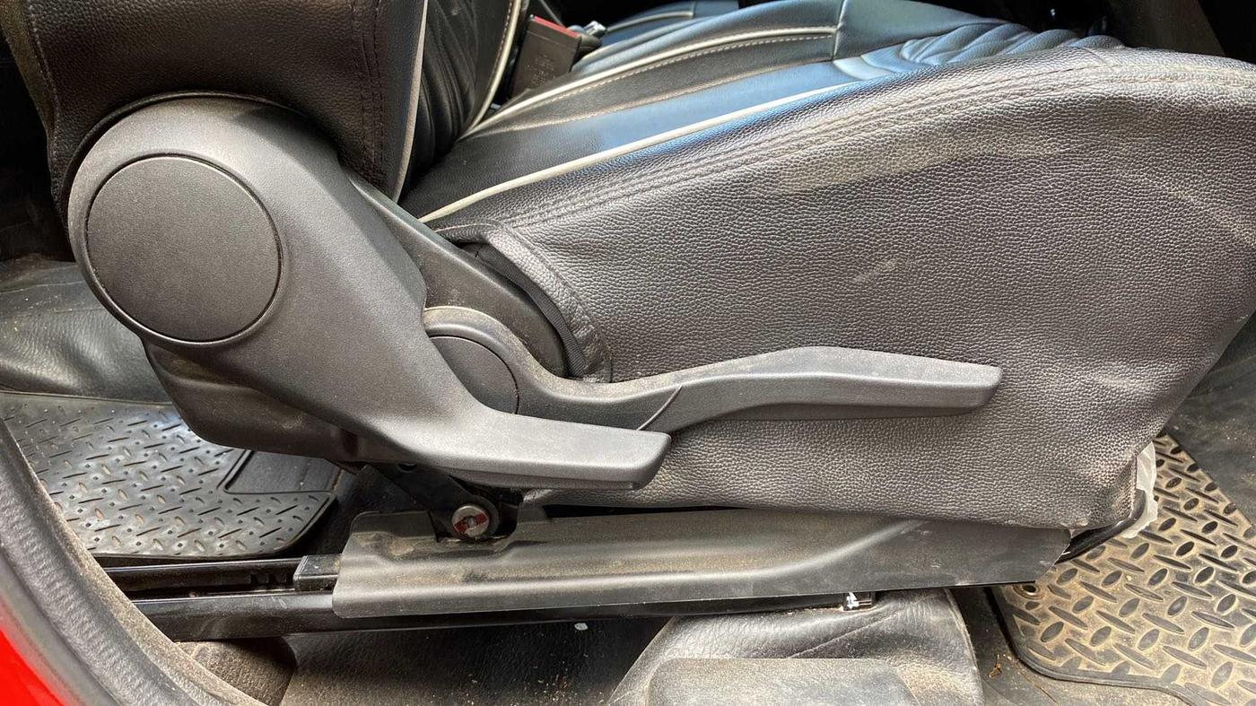 2021 Maruti Swift VXI, Petrol, Manual, 23,180 km, Driver Side Adjustment Panel