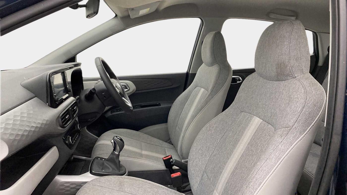 2021 Hyundai GRAND I10 NIOS ASTA AMT 1.2 KAPPA VTVT, Petrol, Automatic, 18,433 km, Right Side Front Door Cabin