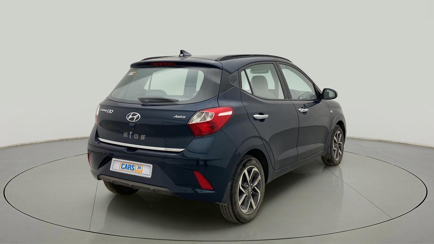 2021 Hyundai GRAND I10 NIOS ASTA AMT 1.2 KAPPA VTVT, Petrol, Automatic, 18,433 km, Right Back Diagonal