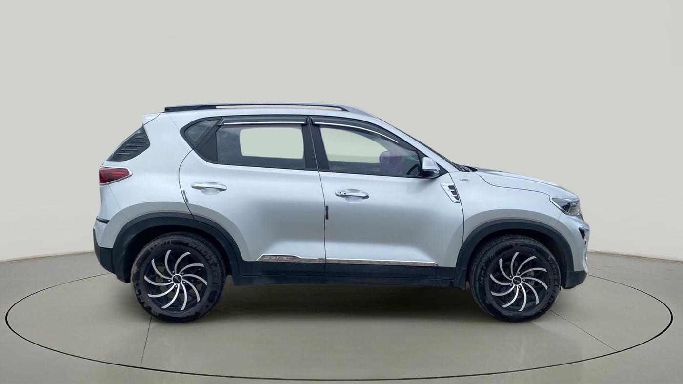 2023 KIA SONET HTK PLUS 1.0 IMT, Petrol, Manual, 24,195 km, Right Side