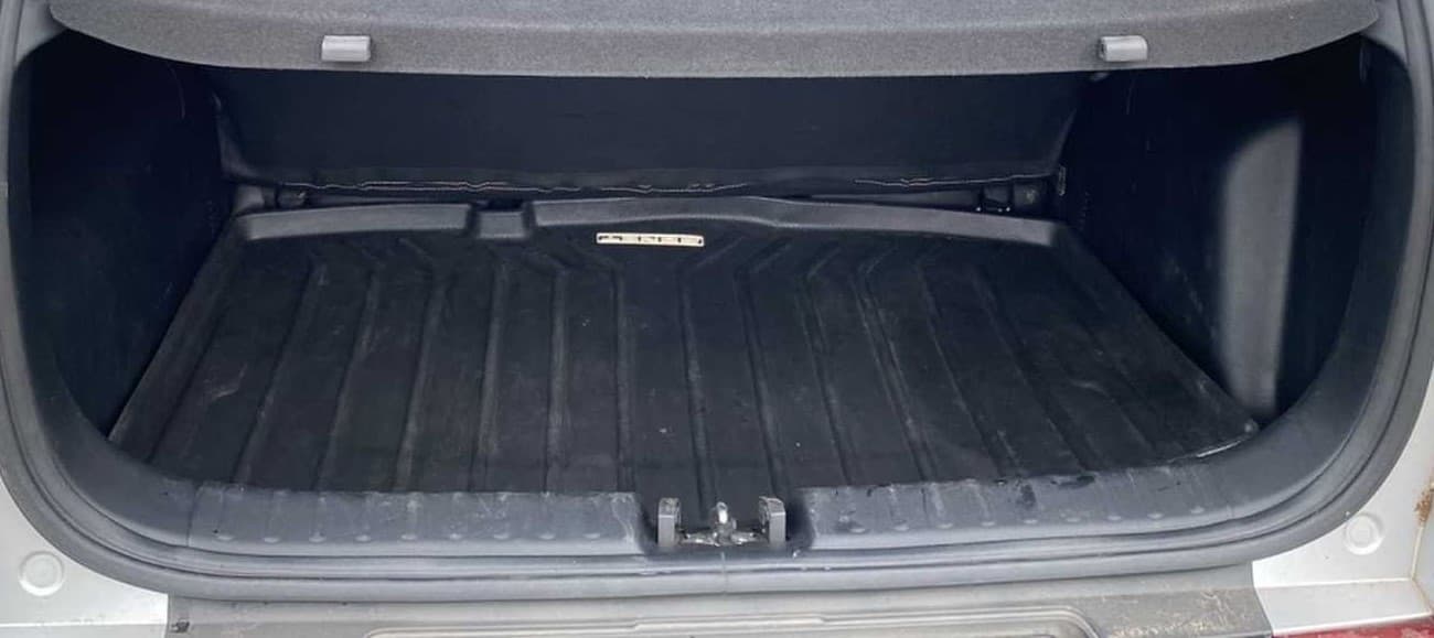 2023 KIA SONET HTK PLUS 1.0 IMT, Petrol, Manual, 24,195 km, Boot Inside