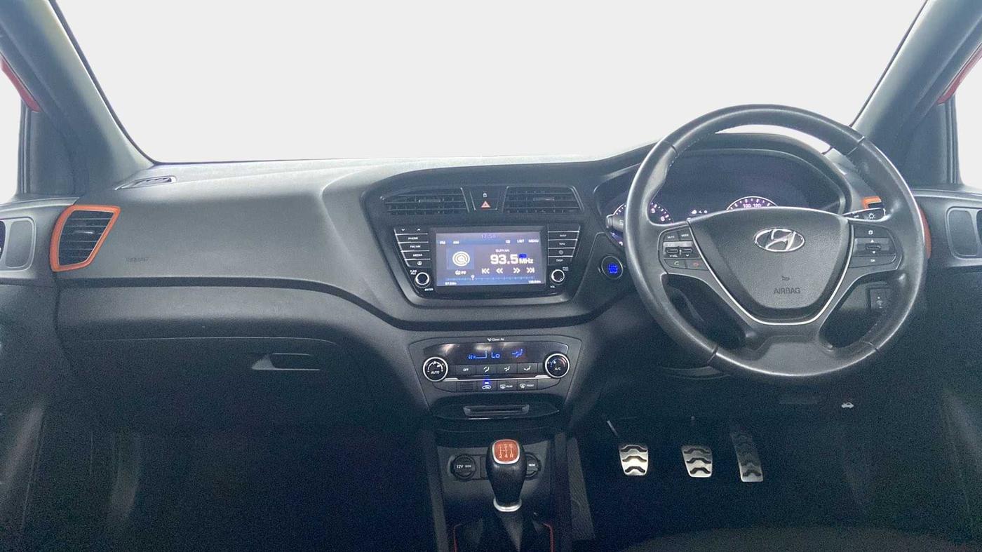 2016 Hyundai i20 Active 1.2 SX, Petrol, Manual, 50,950 km, Dashboard