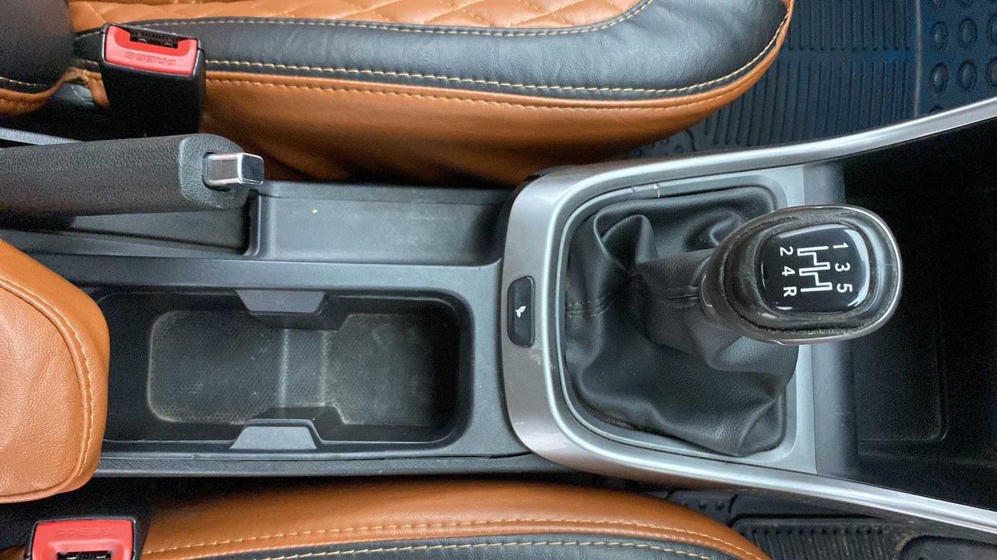 2020 Tata ALTROZ XZ PETROL, CNG, Manual, 35,548 km, Gear Lever