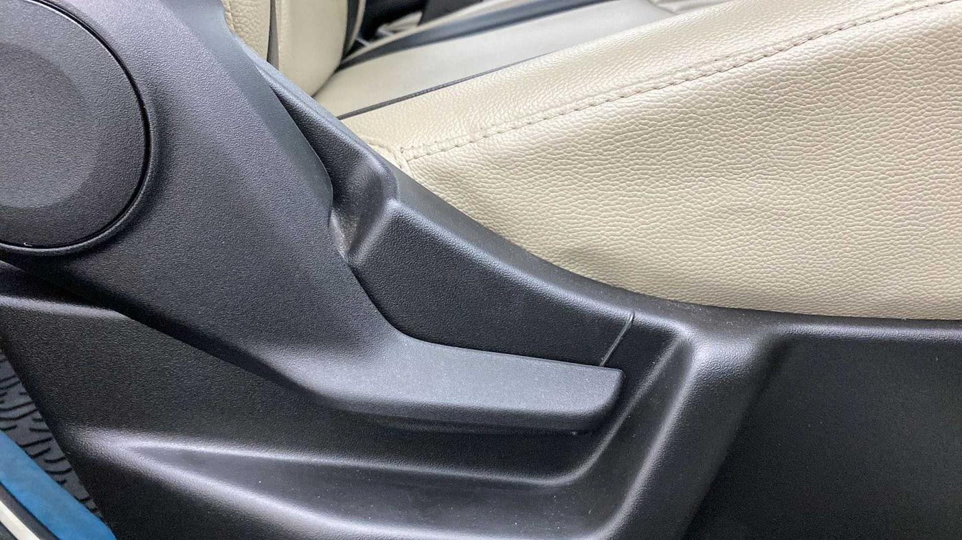 2020 Maruti New Wagon-R VXI 1.2 AMT, Petrol, Automatic, 19,711 km, Driver Side Adjustment Panel