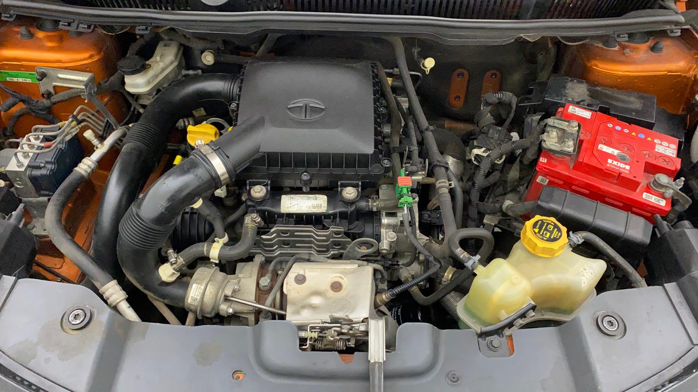 2018 Tata NEXON XZA PLUS PETROL, Petrol, Automatic, 52,007 km, Open Bonet