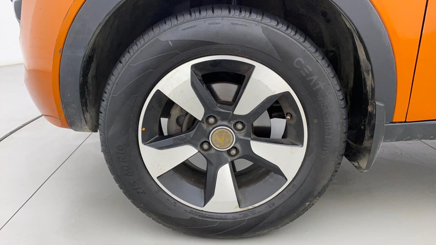 2018 Tata NEXON XZA PLUS PETROL, Petrol, Automatic, 52,007 km, Left Front Wheel