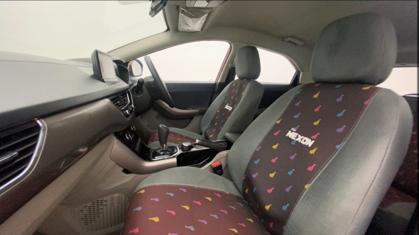 2018 Tata NEXON XZA PLUS PETROL, Petrol, Automatic, 52,007 km, Right Side Front Door Cabin