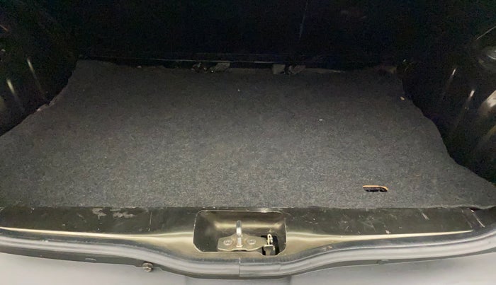 2019 Renault Kwid RXT 1.0 AMT (O), Petrol, Automatic, 33,894 km, Boot Inside