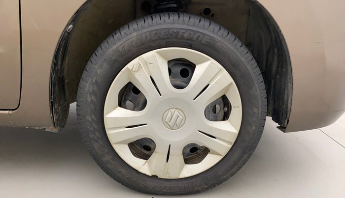 2013 Maruti Wagon R 1.0 VXI, Petrol, Manual, 47,977 km, Right Front Wheel