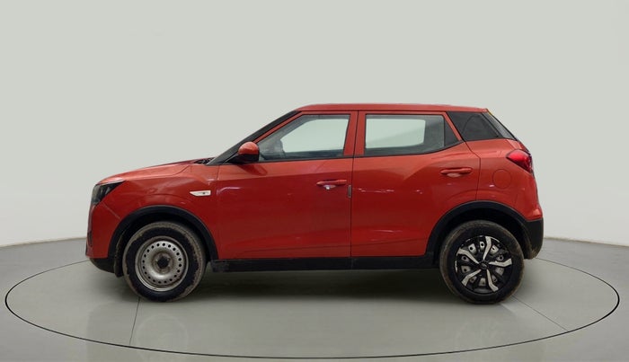 2019 Mahindra XUV300 W4 1.2 PETROL, Petrol, Manual, 59,332 km, Left Side